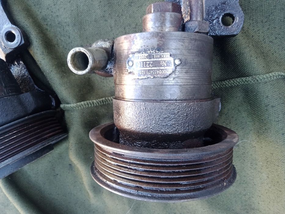 Насос гидроусилителя на Газель,Волга,УАЗ Хантер,патриот