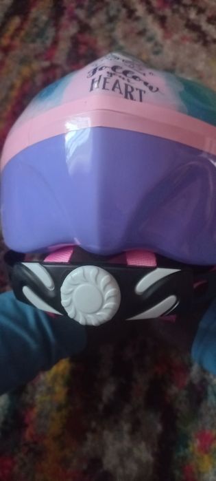 Kolorowy kask dziewczęcy