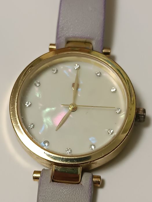 Часы женские кварцевые б/у