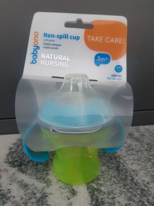 Butelka Babyono Kubek niekapek z miękkim ustnikiem 180 ml