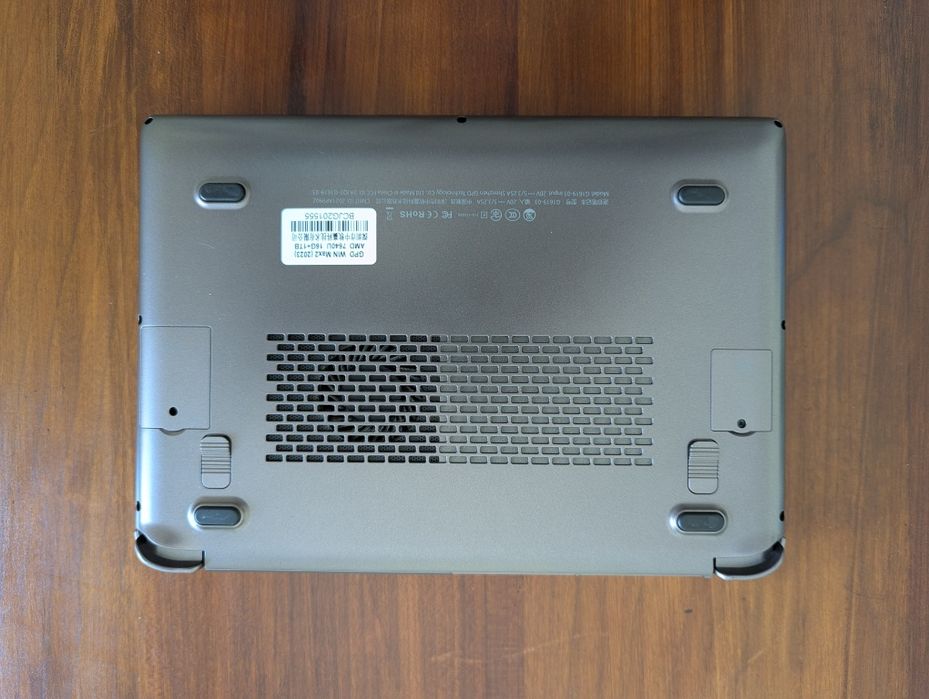 GPD Win Max 2 (2023) - R5 7640U - 16GB RAM