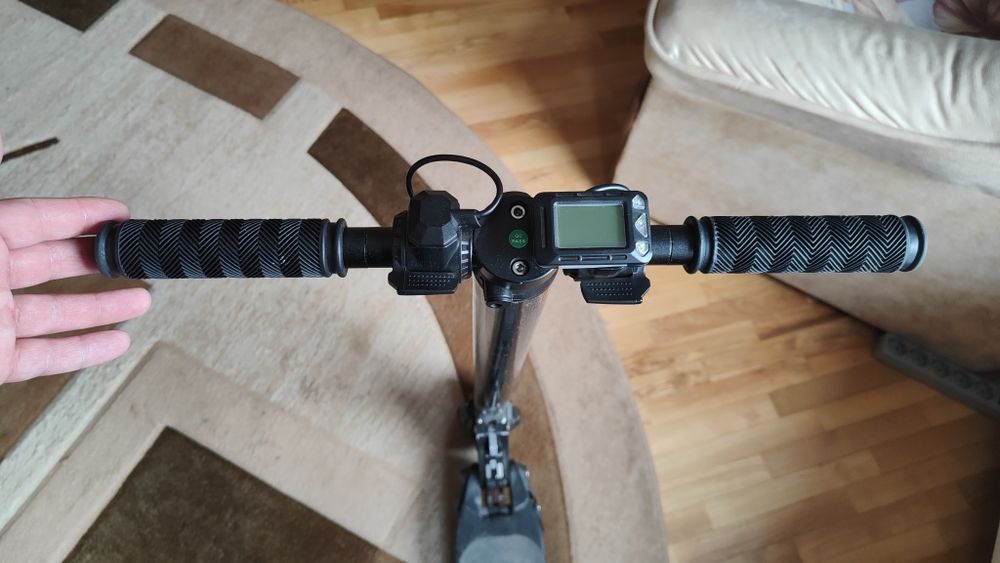 Електросамокат Jack Hot Carbon