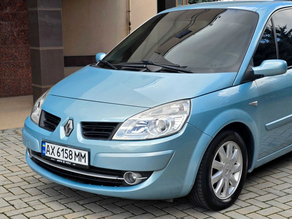 Renault Scenic 2006г.в. 1.6 бензин, механика