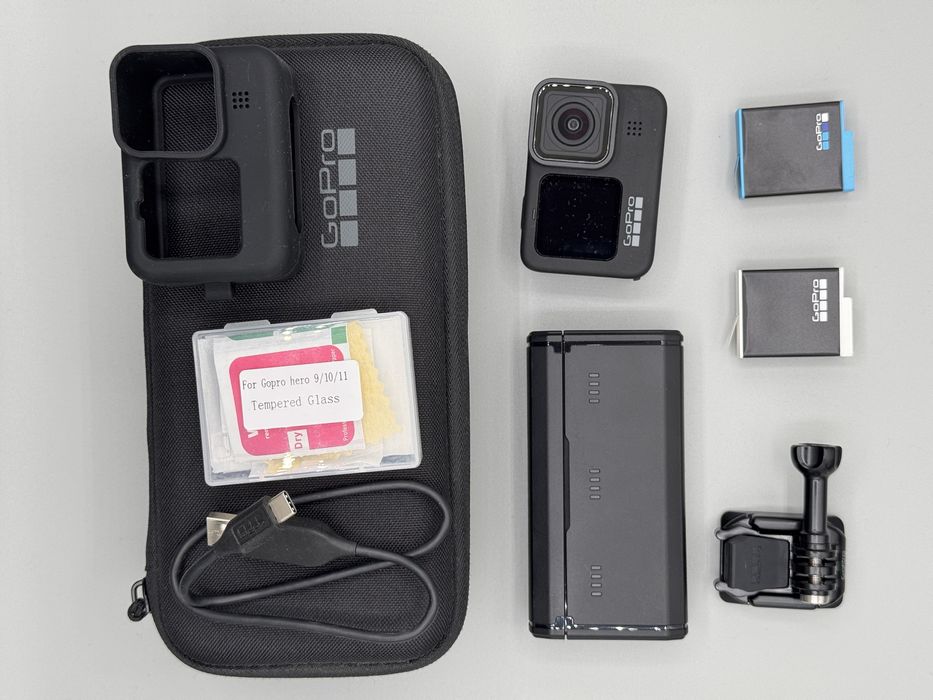 GoPro Hero 9 + 2 baterie + hub