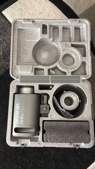 Aputure Amaran 150c