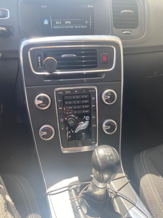 Vende-se Volvo V60