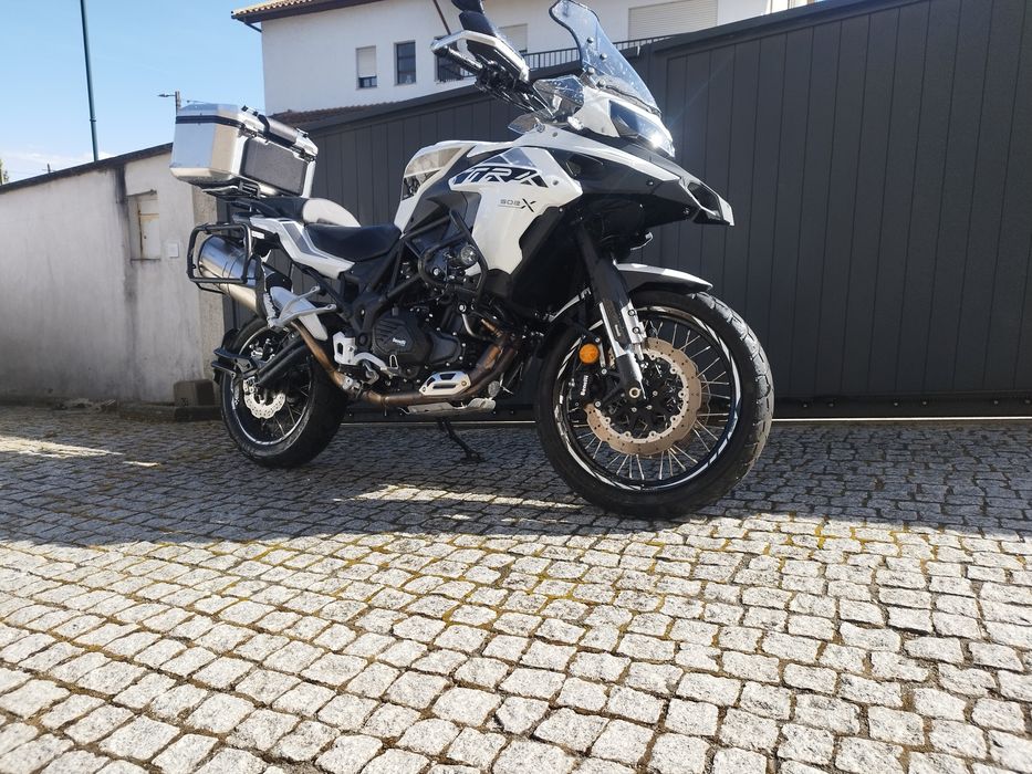 Mota Benelli trk502x