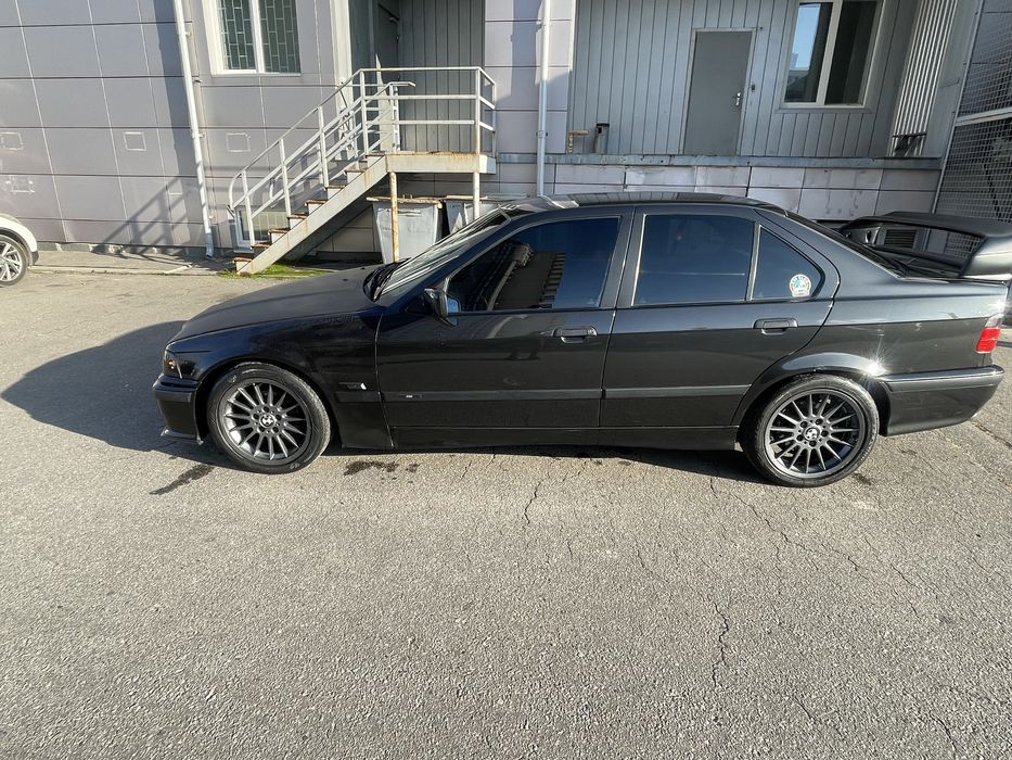 Продам БМВ Е36 в хорошем состояние