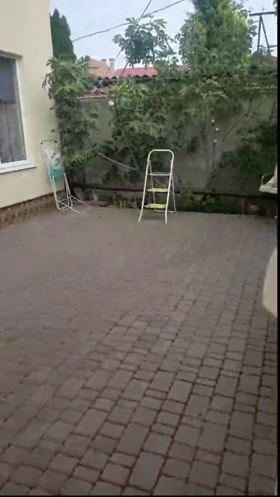 Сдам 2 дома Вузовский 2 к + кухня студия+ 1 к + кухня студия,газ котёл! Можно с животными!