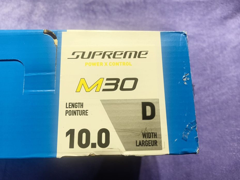 Łyżwy hokejowe Bauer Supreme M30 – rozmiar 10D (stan bardzo dobry)
