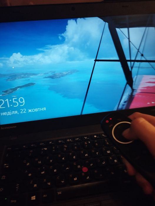 Backlit voice air remote mouse