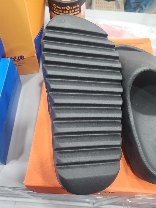 Adidas Yeezy Slide black R.38