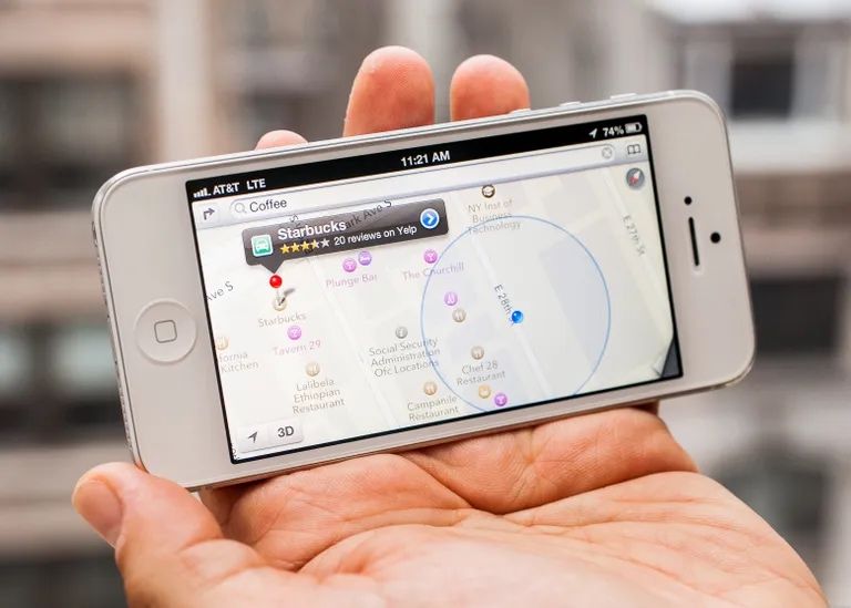 Iphone 5 айфон 16 мб неверлок з коробкою та навушниками