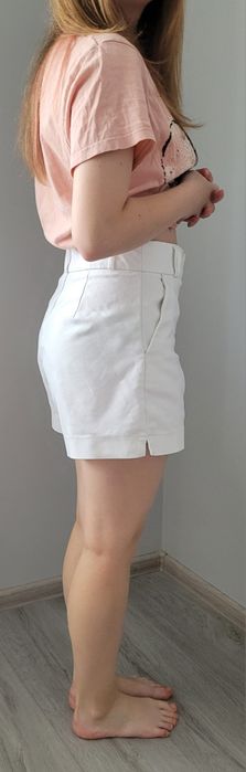 Шорти Stradivarius