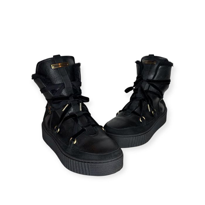 Tommy Hilfiger  Kelly botki skórzane z futerkiem damskie 
Rozmiar 39
W