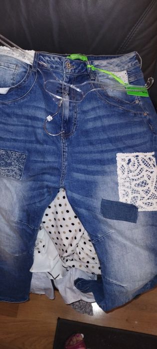 Dżinsy 42 rozmiar