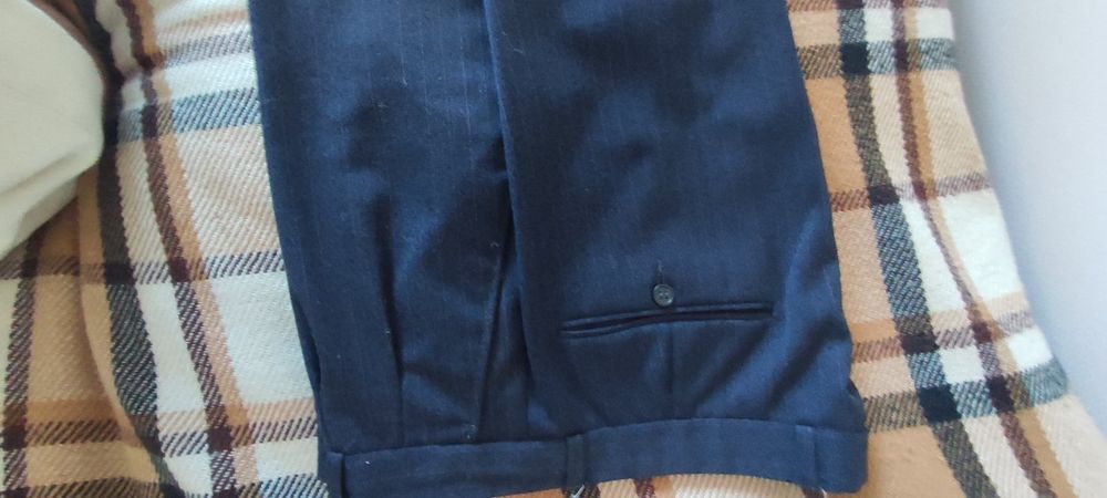 Костюм чоловічий шерстяний, р.50.