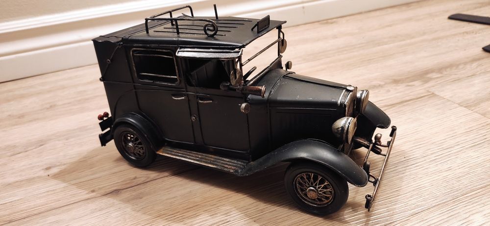 blaszana zabawka auto metalowy samochod autko dlugosc 28 cm