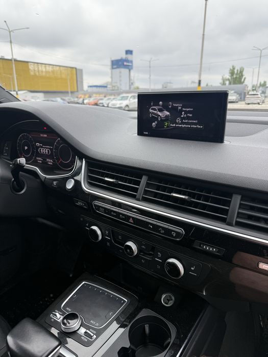 Audi Q7 premium plus