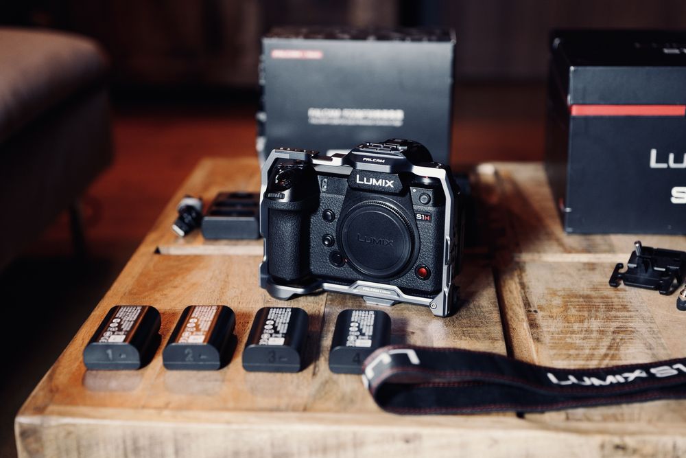 Lumix S1H - 4 akumulatory Panasonic oryginalne - klatka
