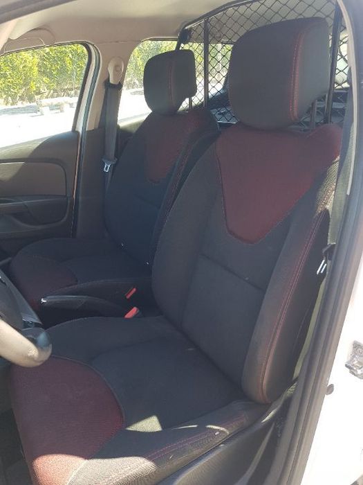 Bancos Frontais Renault Clio IV 2014