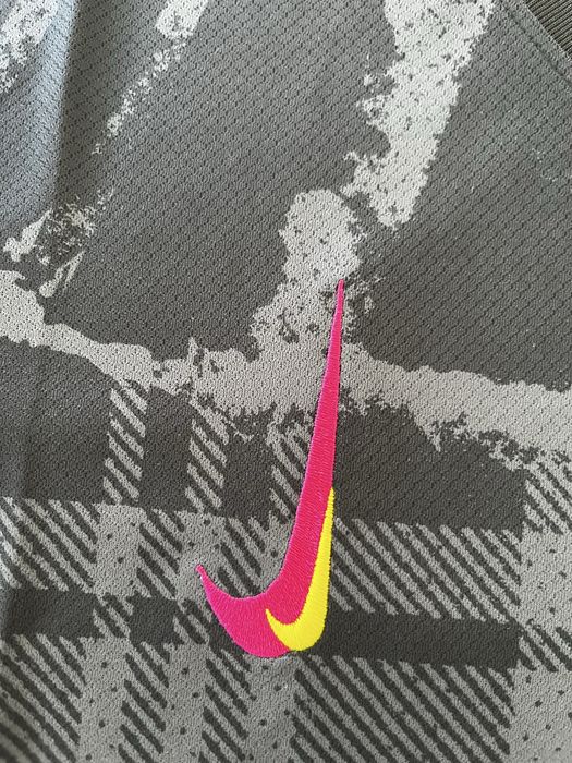 Camisola Chelsea 24/25 third kit