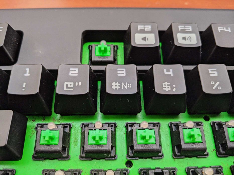 Фирменные кейкапы клавиши Razer с кириллицей на механическую клавиатур