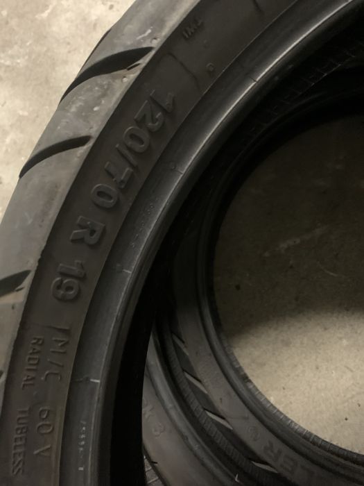 Pneus de moto usados