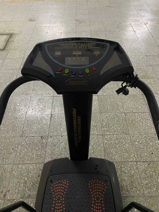 Plataforma Vibratória Aristokratisch Power Massage Professional Plus