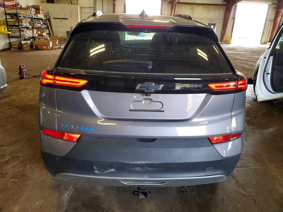 2023 Chevrolet Bolt EUV PREMIER в дорозі