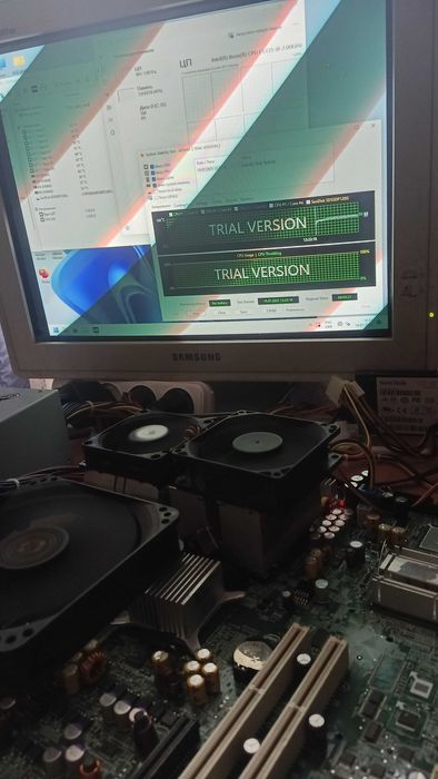 Intel Server Board + 2xXeon E5335 (4x2Ghz) + 4x2=8gb FB-DIMM DDR2 667