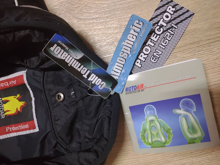 Мотокуртка, куртка мотоцикліста, мотоекіп MotoAir з подушкою безпеки