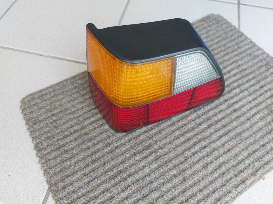 Farolim traseiro Golf 2 (lado condutor) Original
