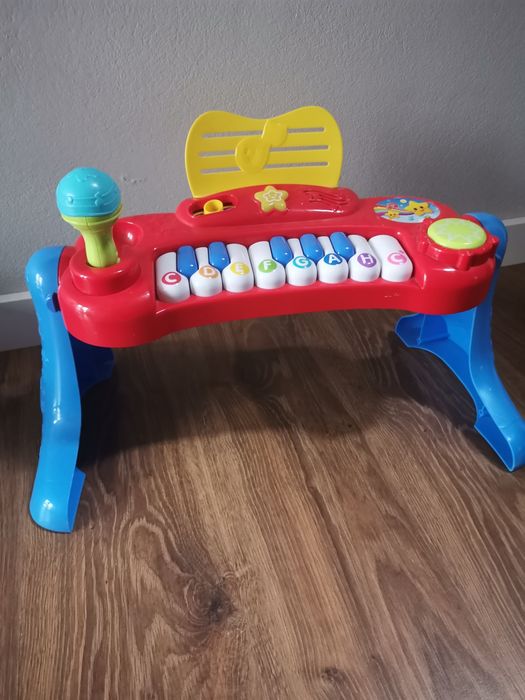 Pianinko dla dzieci.