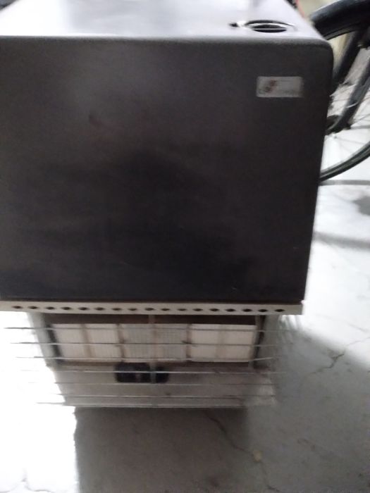 Sprzedam  piecyk gazowy