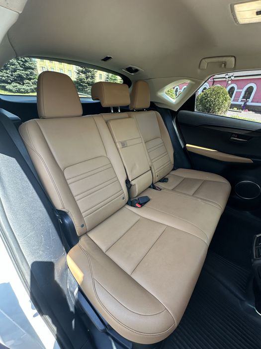 Продам Lexus NX200t 2017 2.0t бензин полный привод