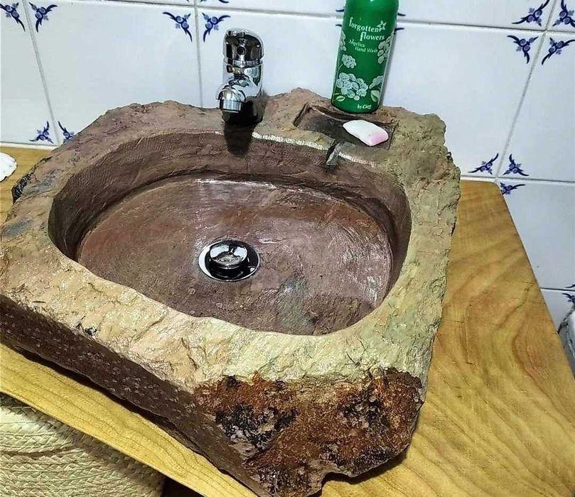 Lavatórios em xisto