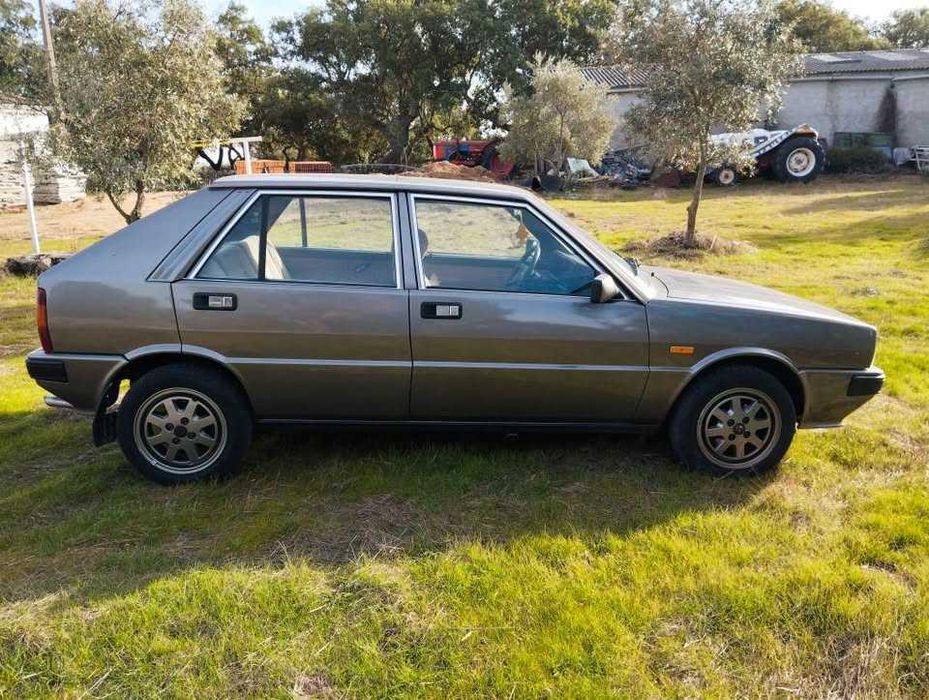 Lancia Delta 1300 LX