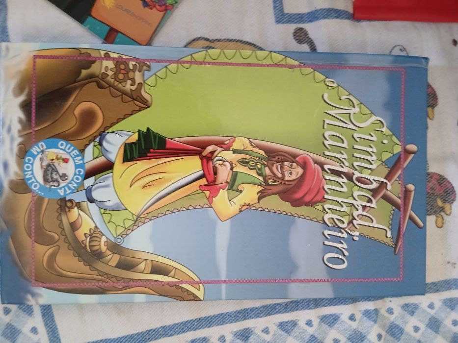 Livros infantis bebes e crianças