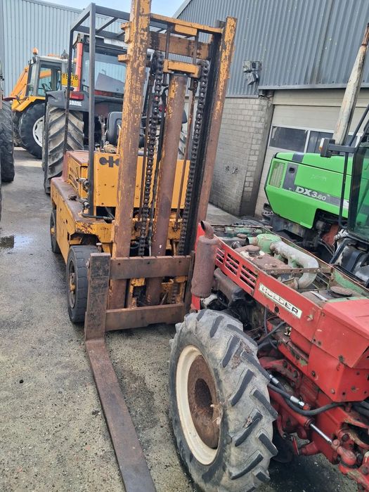 Komatsu FD 25  Toyota Still Linde Hyster Cat
