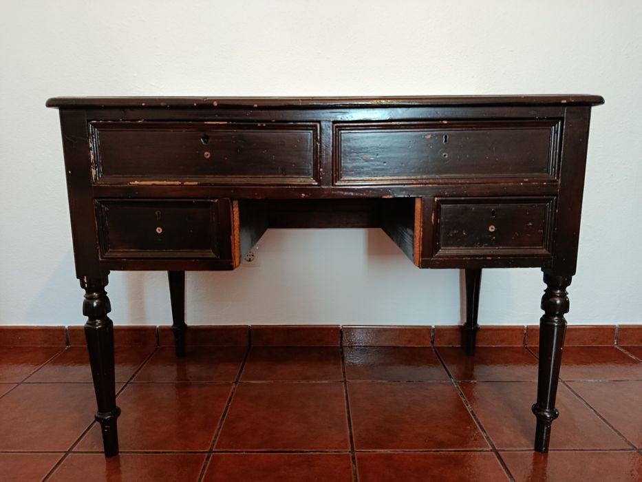 Secretária / Consola Antiga em Madeira