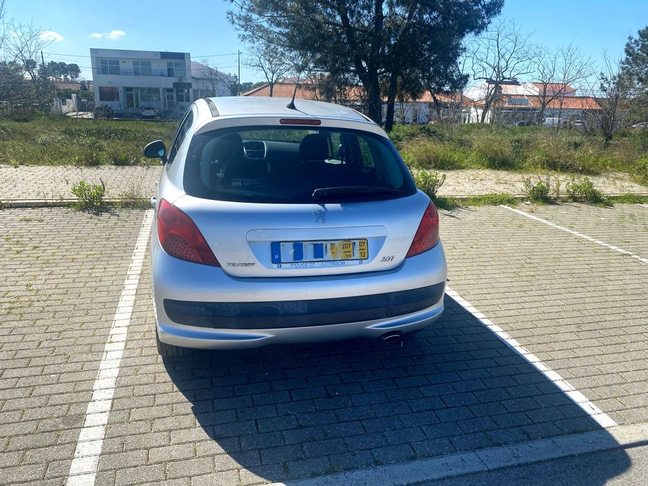 Peugeot 207 1.6 HDi 90cv – Diesel 2007 – 1 Dono
