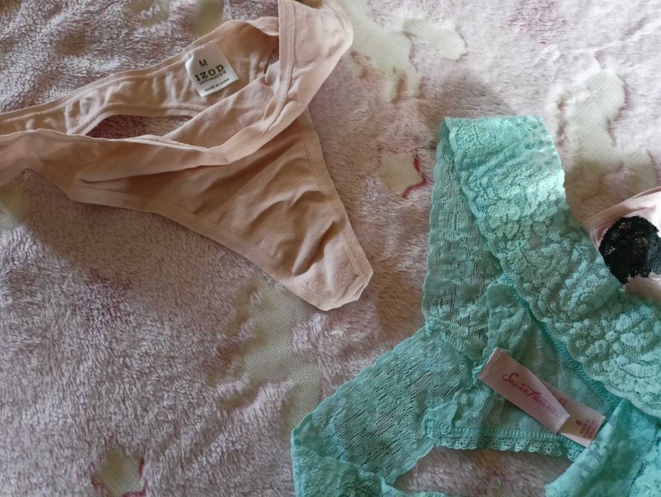 Nowe stringi Izod, EXpress, Secret Treasure, M