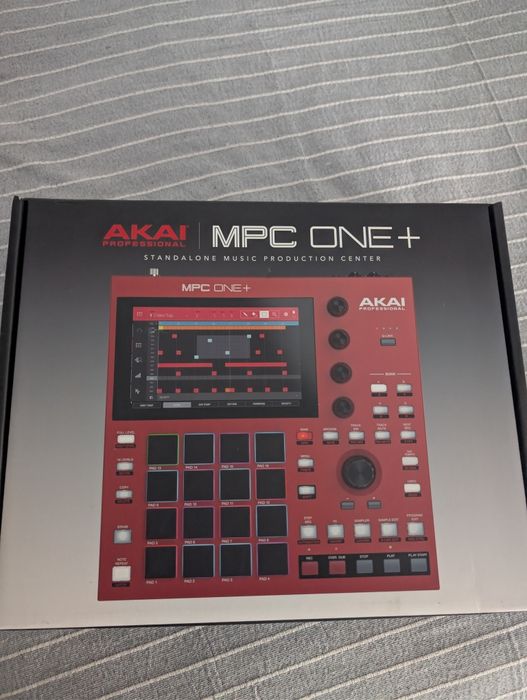 Akai MPC one + /na caixa/nova