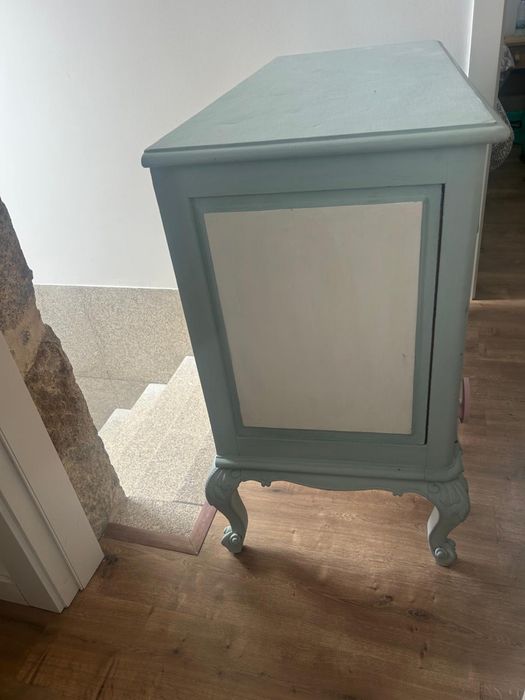 Comoda antiga recuperado