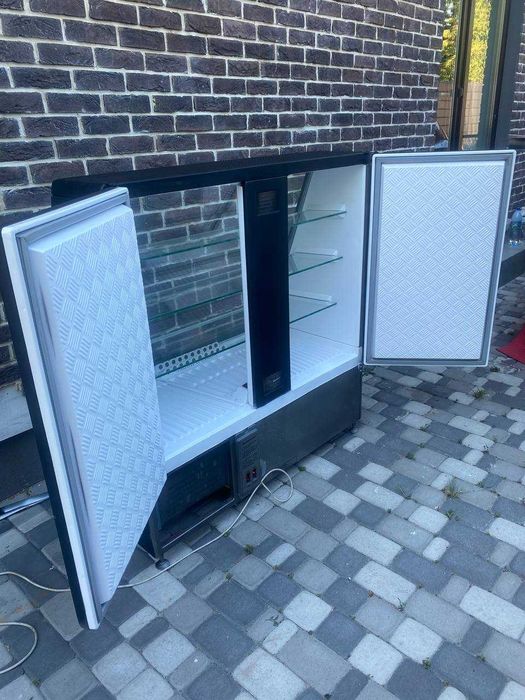 Умка.Холодильная витрина1,2м.Обслужена.Пиво.Кофе.Гастроном.Кондитерка