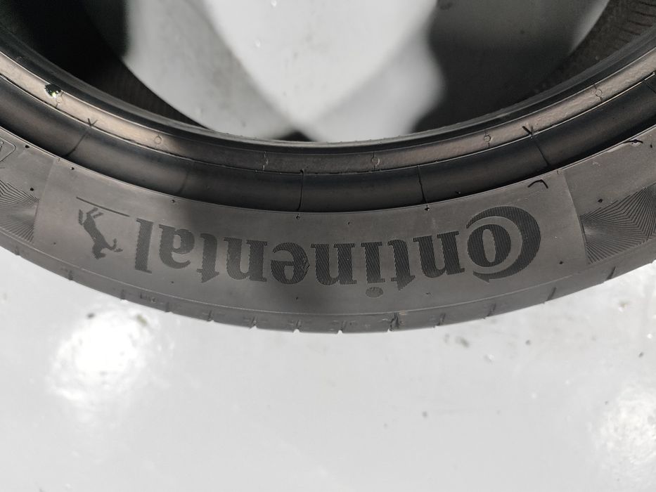 2 pneus semi novos 205-45R17 Continental - Oferta dos Portes