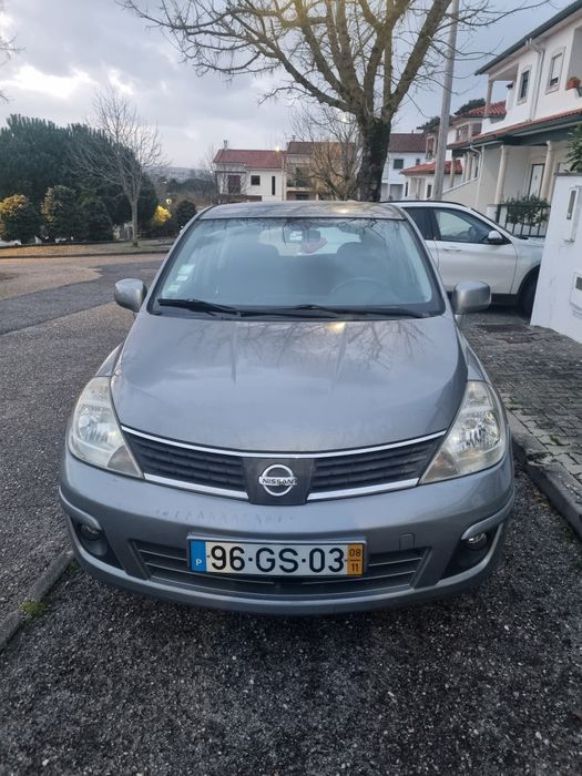 Nissan Tiida (2008)