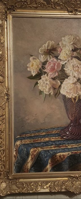 Obraz olejny z piękną złotą ramą