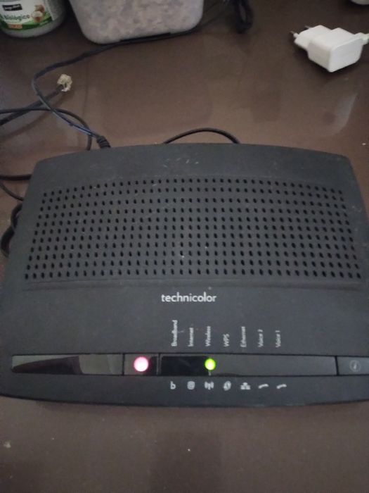 Technicolor MEO com carregador